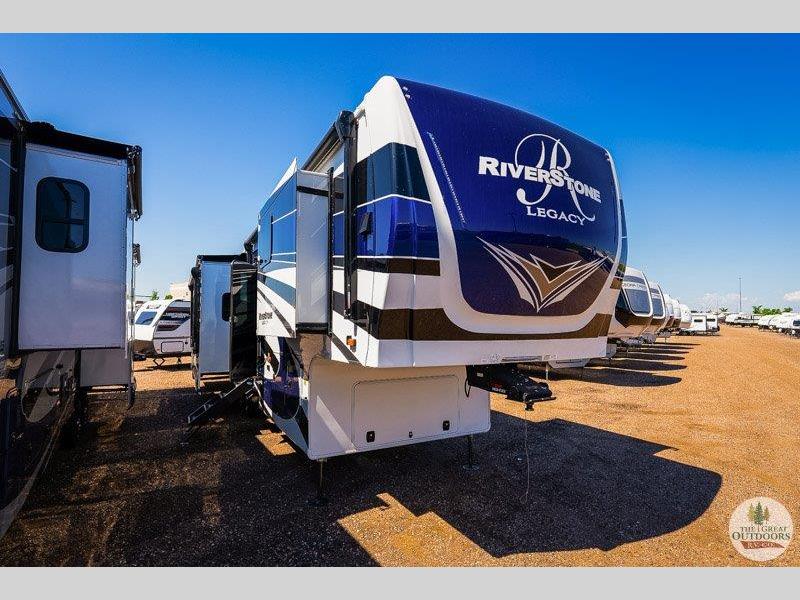 RVs with a Bath and a Half